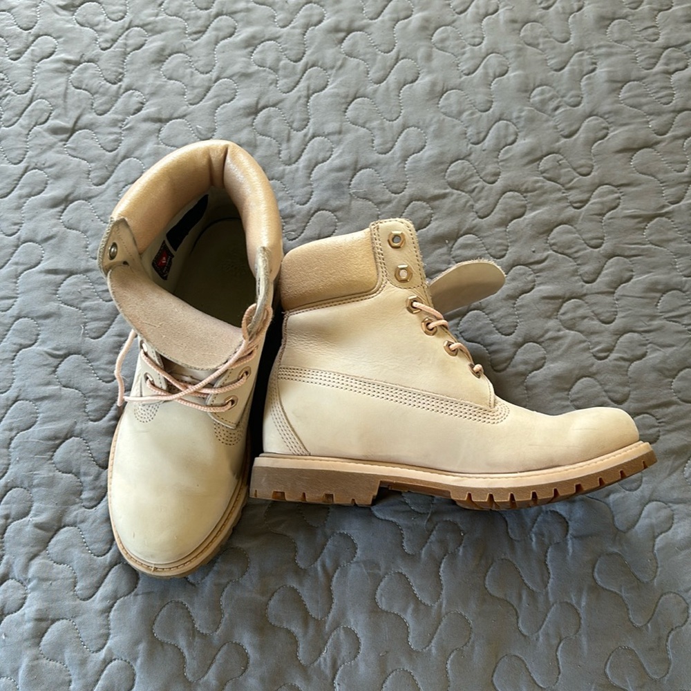 Timberland women’s boots